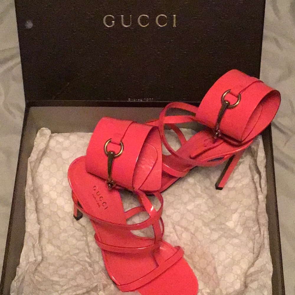 Authentic Gucci ankle strapped sandal/pump